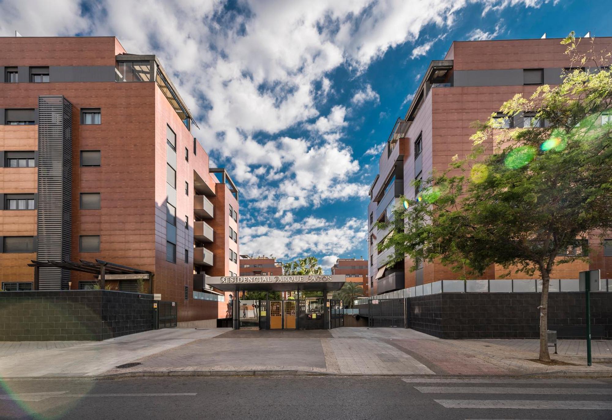 Enjoygranada Emir 4C + Parking Apartment Екстериор снимка